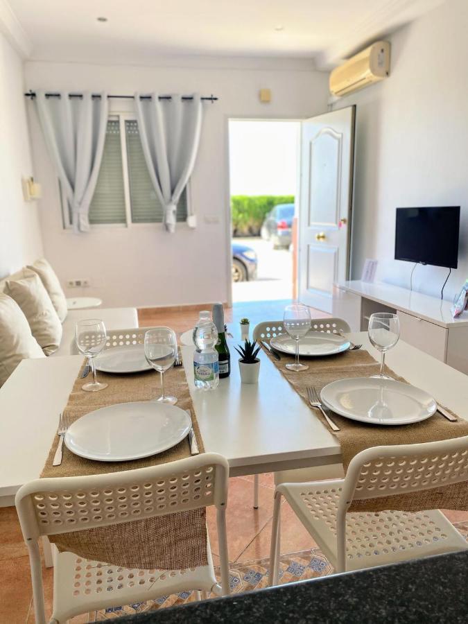 Appartement Apartamento Rio Adelfas à Benajarafe Extérieur photo